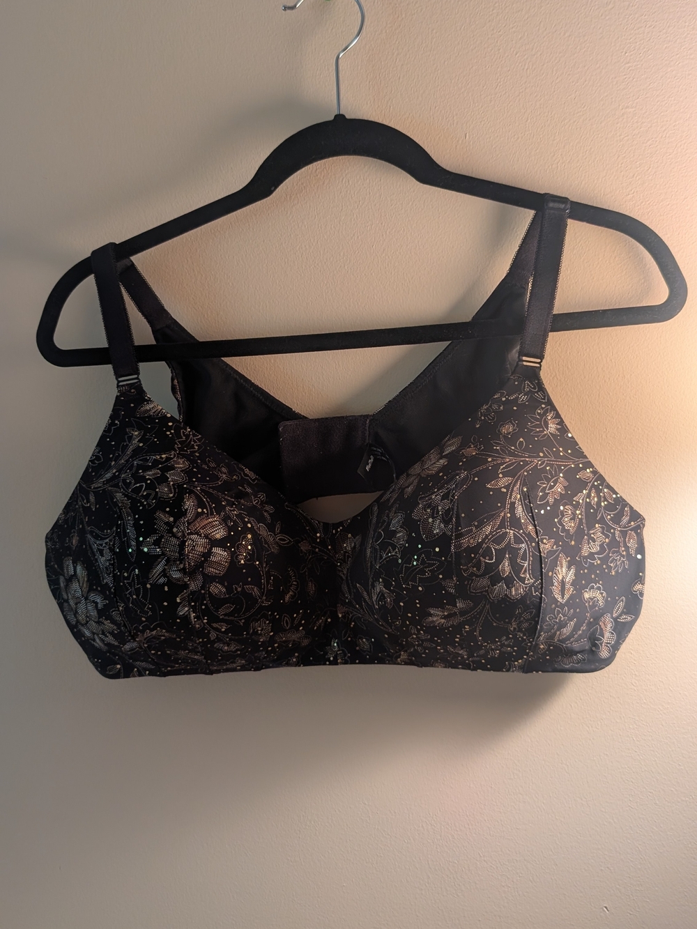 torrid Black Floral Metallic Sparkle Accent Wireless Bra